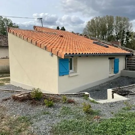Renette Villa Naintre Exterior photo